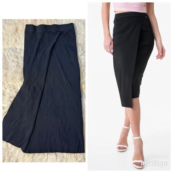 Guess Skirt - Picture 1 of 6